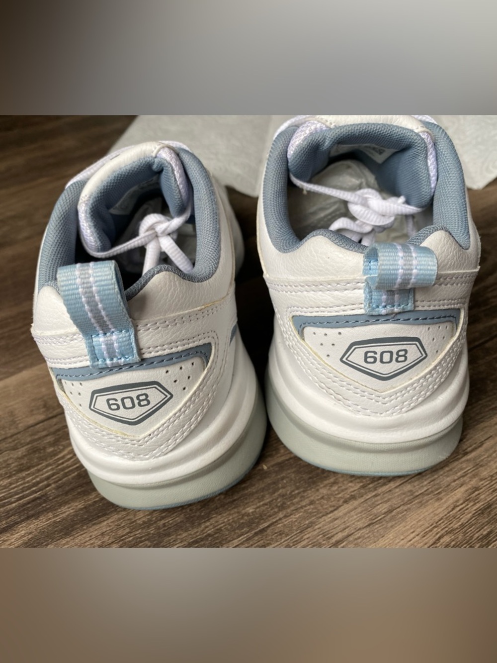 New Balance 608 Women’s Athletic Shoes Size 6 - Picture 5 of 10